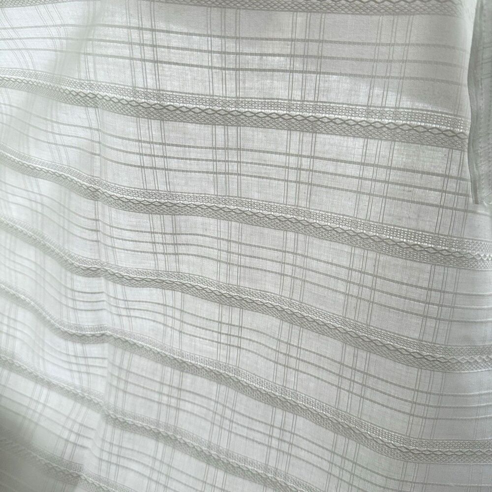 Vtg White Dimity Braided Leno Weave Fabric Windowpane Remnant 2 1/4yd x 46"